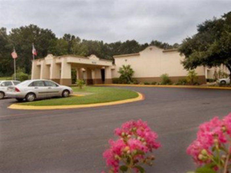 Hotel 6-henderson, Tx
